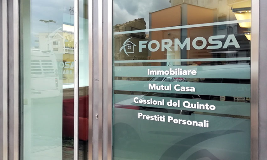 adesivo sabbiato per vetrata formosa